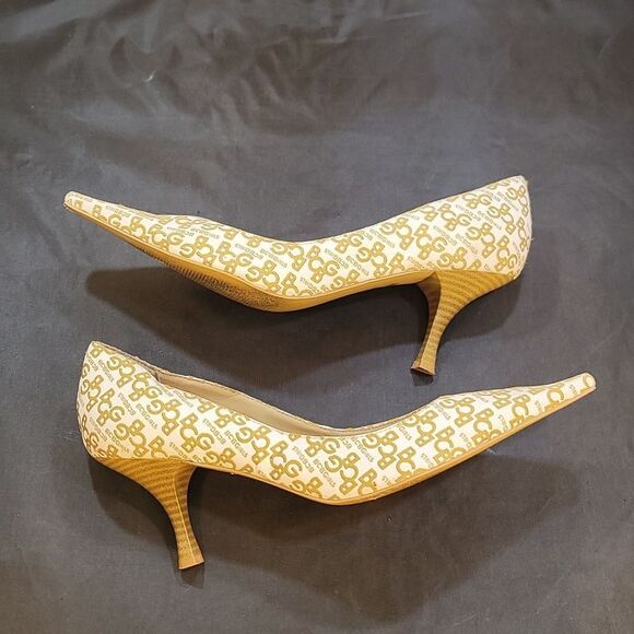 BCBGIRL POINTED TOE SLIP-ON WOMEN"S KITTEN PUMPS - Picture 10 of 16